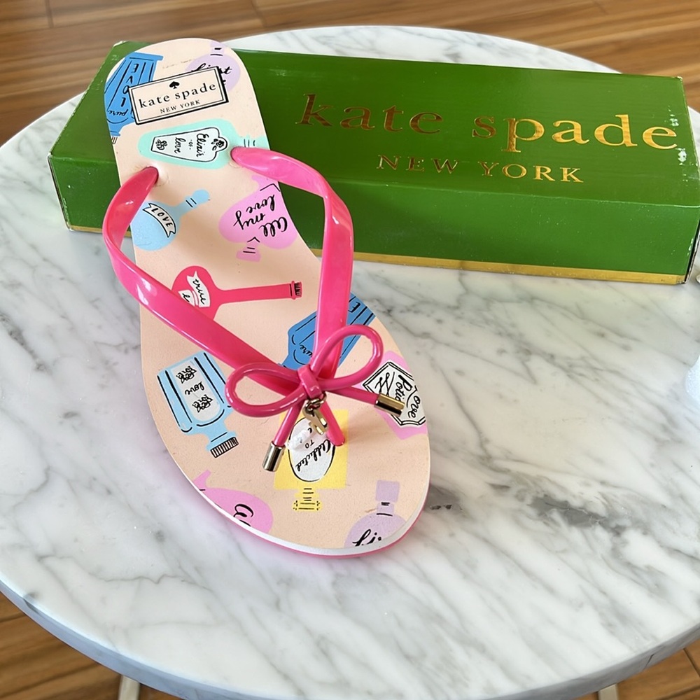 Kate Spade Nova 9M Petunia Pink Love Potion Print Flipflops/ Thongs / Sandles